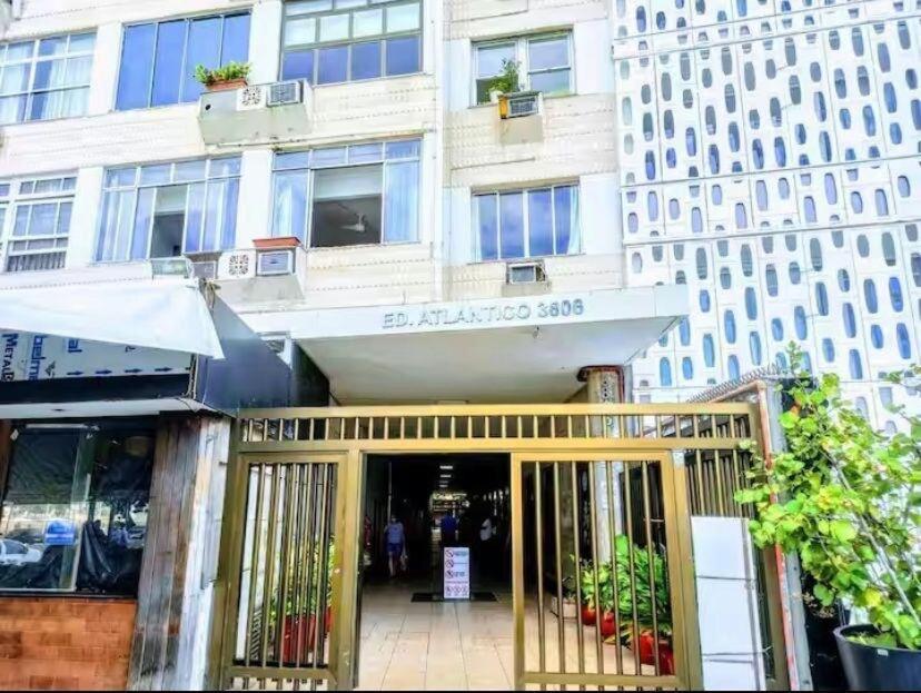 Apartamento Av Atlantica Copacabana